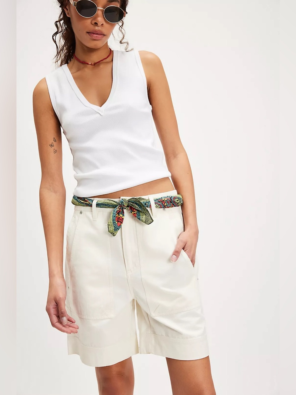We the Free Milo Carpenter Shorts clean Ivory.  Size 14